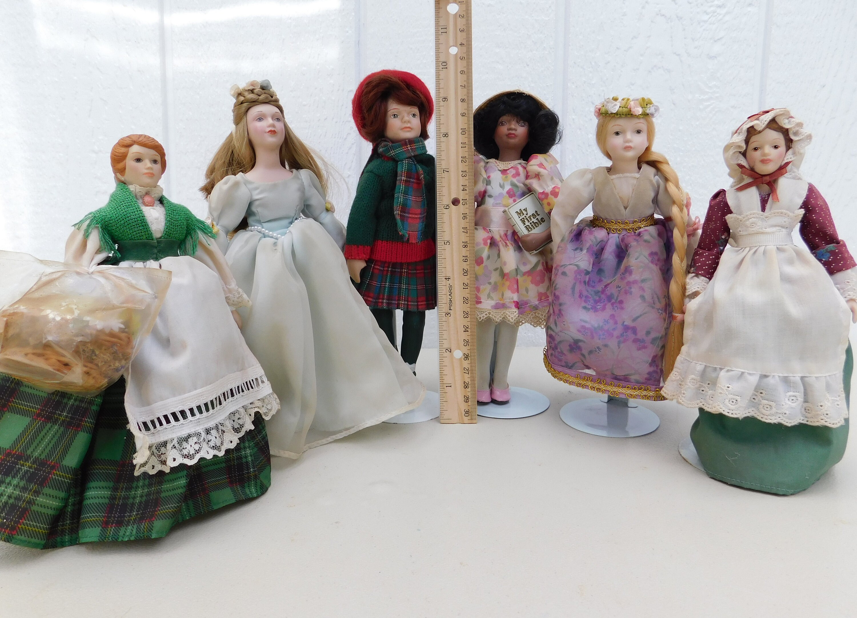 Vintage Avon Porcelain Dolls Avon Skating Doll Avon Etsy