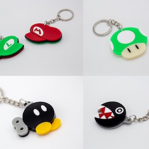 Super Mario Keychain