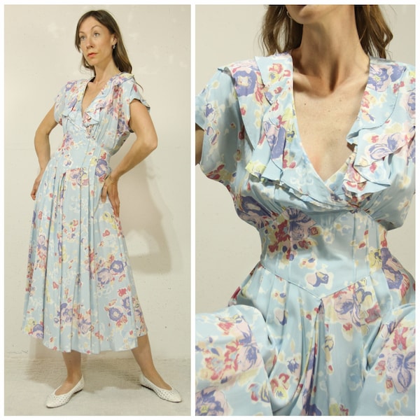 Sm. Vintage 1990s does the 1940s Rayon Spring Dress with Feminine Aesthetic