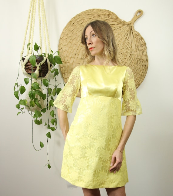 Vintage 1960s Lemon Yellow Satin & Floral Lace Mini Dress