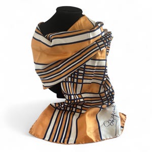 Vintage Schiaparelli Silk Scarf – Retro Geometric Print – Handmade Haute Couture – Rare 1960s Ladies’ Accessory