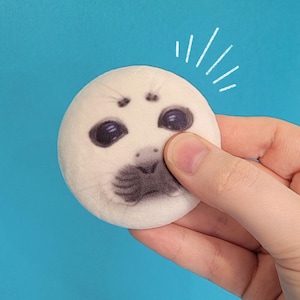 Niko Squishy Soft Fabric Button Badge | Seal Themed Pin