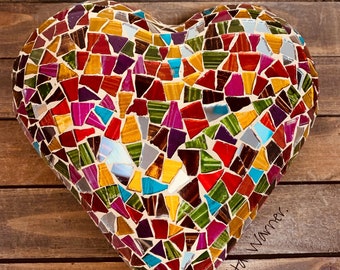 Coeur en mosaïque arc-en-ciel, coeur en mosaïque personnalisé, coeur en vitrail, cadeau unique, décoration murale.