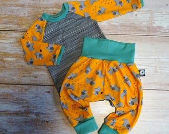 Baby outfit with animal print - baby shower gift