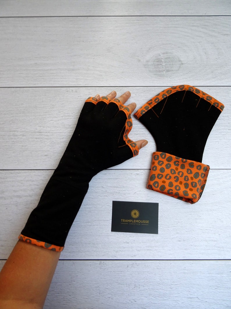 Original adult mittens with vintage flower pattern 7-léopard
