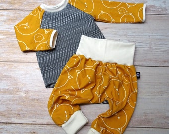 Tenue bébé fabriquée en France motif chat jaune et gris