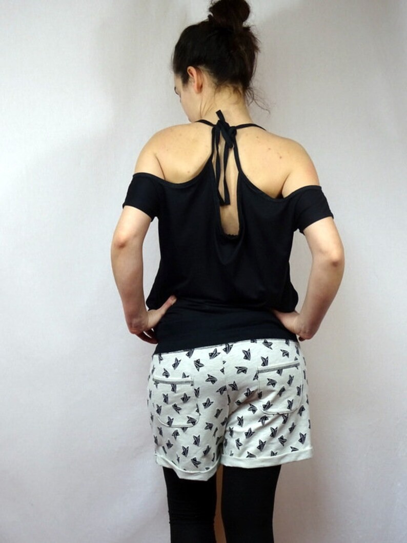 origami airplane patterned beige sweat shorts short woman pattern origami streetwear