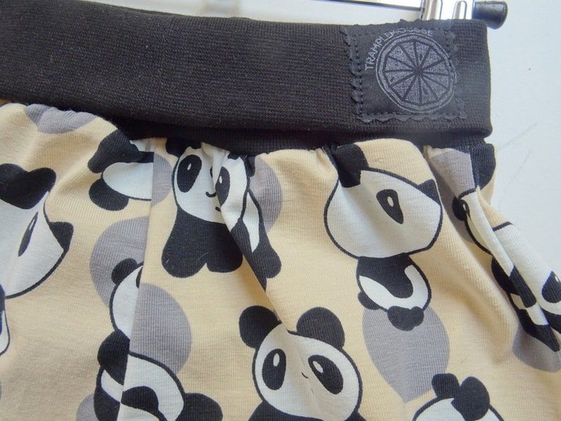 baby/'s evolutionary pants in Panda pattern Jersey baby gift idea