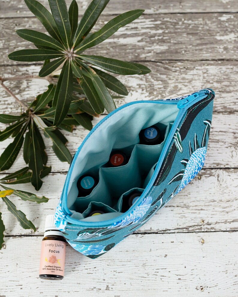 Essential oil bag. Zipper pouch. Oil bottle travel case. Oil Etsy