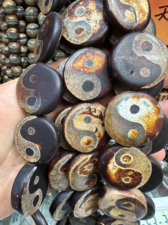 Yin Yang Agate Beads, Tai Chi Dzi Gemstone, Ancient Coin Shape