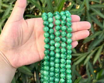 Dry Green Chalcedony Beads: Smooth Round Gemstone Strand, 4/6/8/10mm