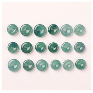 Guatemalansk Jade Munk 10-13 mm: Handgjort Halsband Hänge i Naturlig Jade, Smycken i Julklapp