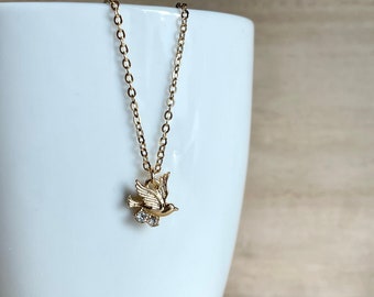 Bird Necklace, Dove, Pigeon, Flying Bird, Tiny, Gold Plated, Glass Crystal, Dainty, Cute, Bird Jewelry, Animal Necklace