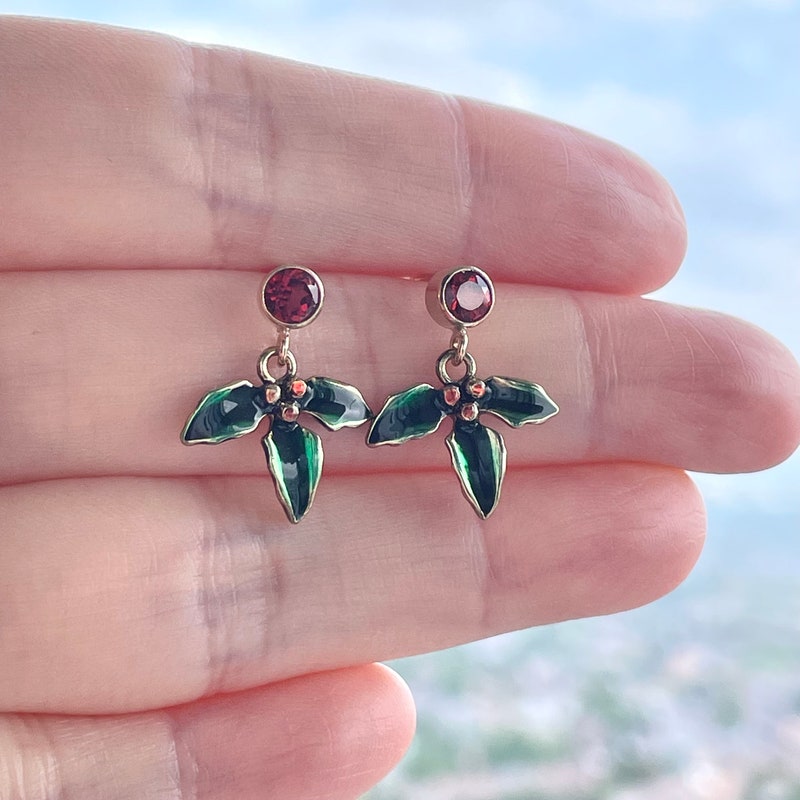 HOLLY EARRINGS - Gold main image 1