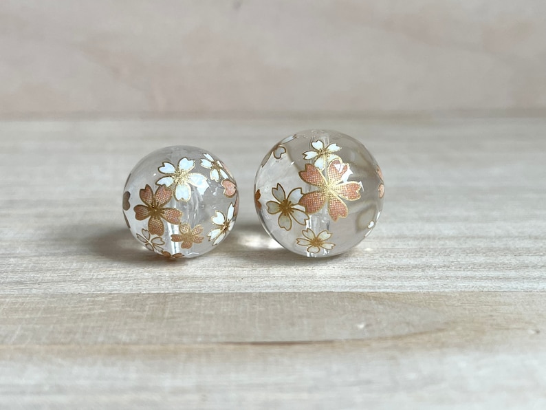 Japanese Beads Cherry Blossom Round Beads Clear Transparent Beads 12 14 16 18mm Japanese Tensha Beads Focal 2 pcs Decal Beads