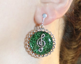 Emerald green earrings Music gift for her Treble clef dangle gift Musical jewelry Sparkle clip on earring Musicians gift Music clip earrings