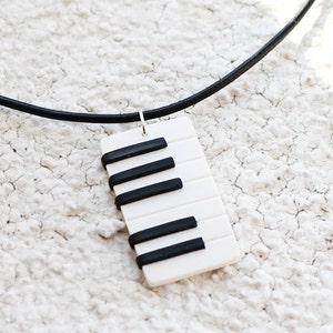 Piano necklace Music jewelry Keyboard necklace Men necklace Gift for him Music gift man jewelry Musician gift Piano player gift Pianist gift image 2