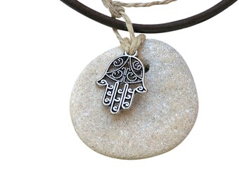 Hamsa Amulet, Hag stone Necklace, Hagstone Pendant, Wiccan Pendant, Hand Necklace, Cameo Necklace, Worry Stone Talisman