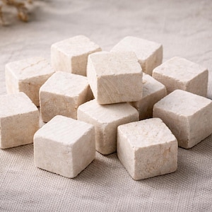 Juego de 10 cubos de piedra natural – Bloques de piedra caliza de 2 cm para decoración y manualidades.