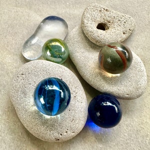 Natural Beachcombing Finds: Shells, Sea Glass, Hag Stones, Driftwood and more Ideal for Mosaics, Feng Shui, DIY Eco Crafts image 5