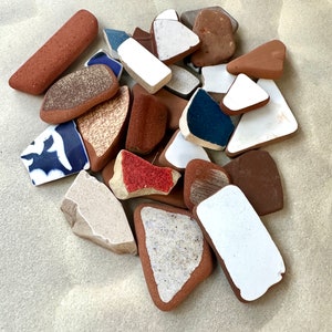 Natural Beachcombing Finds: Shells, Sea Glass, Hag Stones, Driftwood and more Ideal for Mosaics, Feng Shui, DIY Eco Crafts image 6