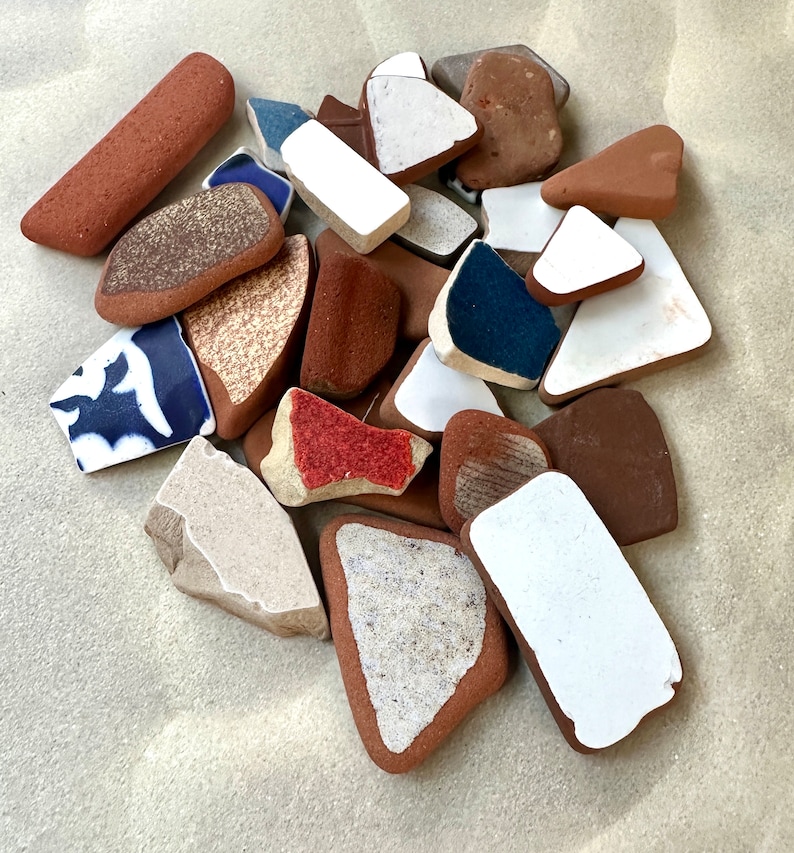 Natural Beachcombing Finds: Shells, Sea Glass, Hag Stones, Driftwood and more Ideal for Mosaics, Feng Shui, DIY Eco Crafts image 6