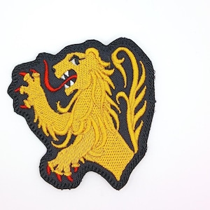 Gestickter Löwe Aufnäher zum aufbügeln - Wappen Applikation von MagicPatches&Mehr!