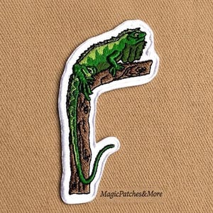 Vibrant Embroidered Iguana Patch – Reptile Badge for Clothing, Accessories, or Gifts by MagicPatches&More!