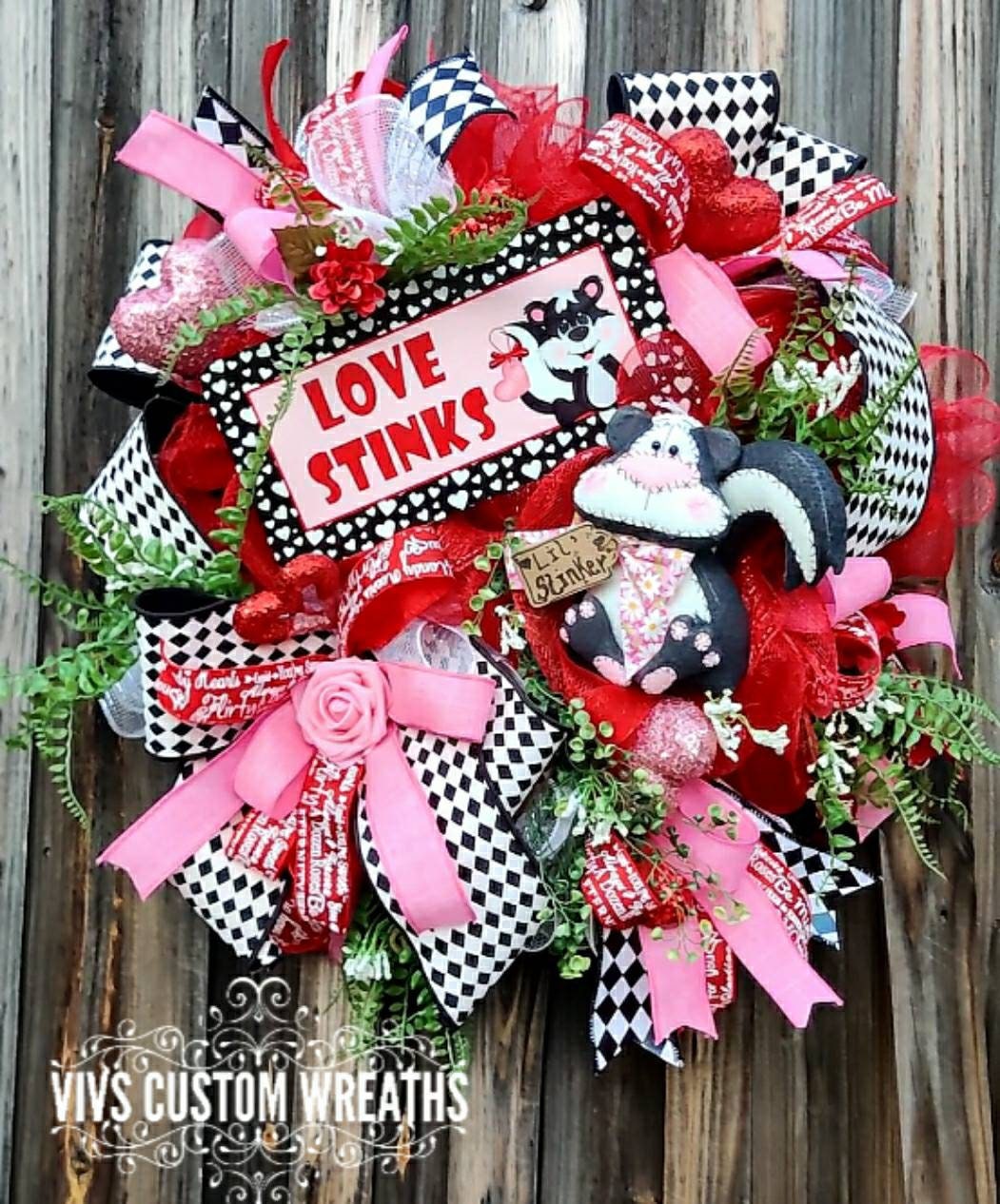 Valentines Wreath, Front Door Wreath, Love Stinks Wreath, Heart