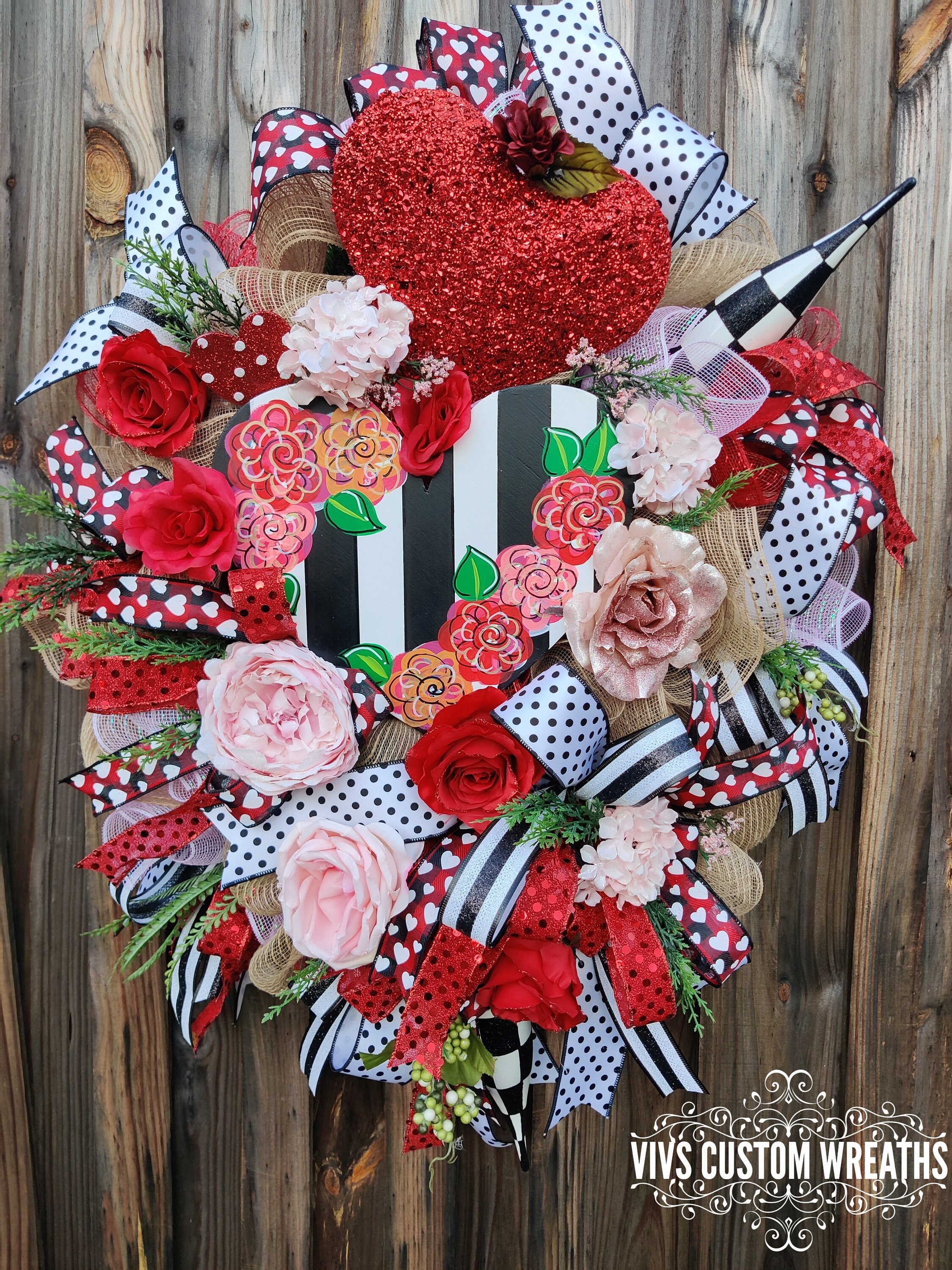 Valentine Wreath, Valentine Decor, Valentine Door, Love Wreath