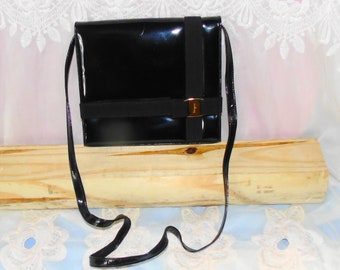 Vintage Salvatore Ferragamo Black Patent Leather Bag Crossbody Shoulderbag Purse