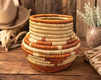 Vintage Baskets, Native American Baskets, Authentic Indian Basket