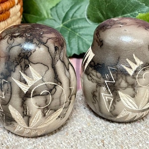 Navajo Horse Hair Pottery Salt & Pepper Shakers
