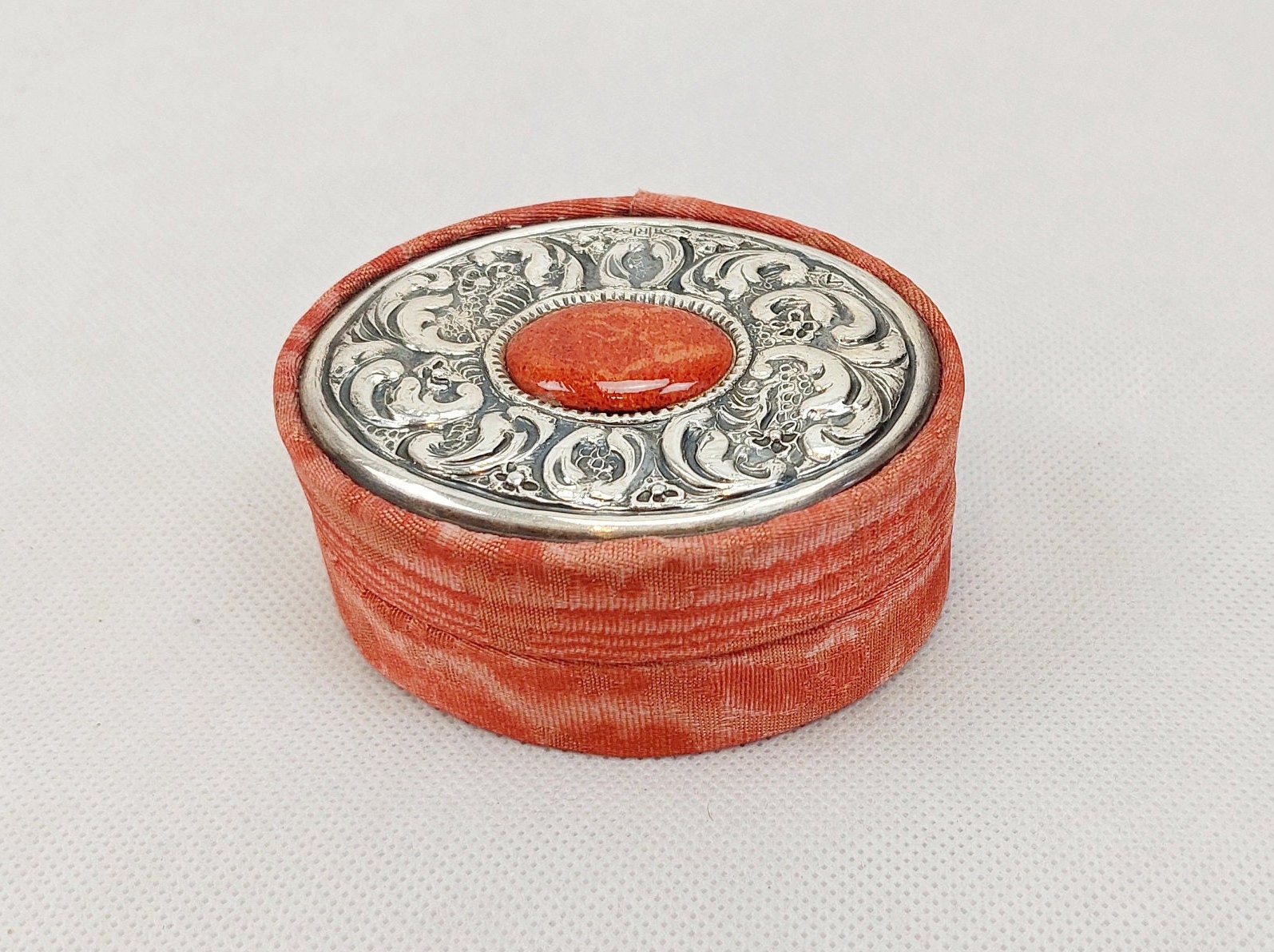 Boîte à bijoux cinabre carrée laque rouge ancienne Chine
