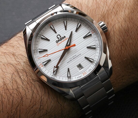 Omega 2504.70 sales