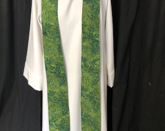 Etole liturgique batik moyenne feuille de chêne vert