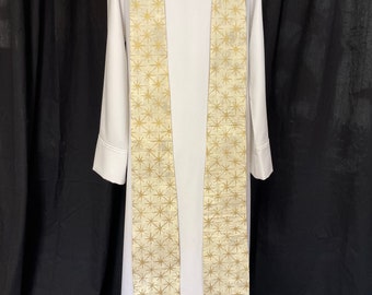 White celestial stole