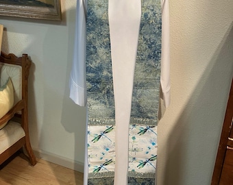 Etole de célébration libellule pour clergé