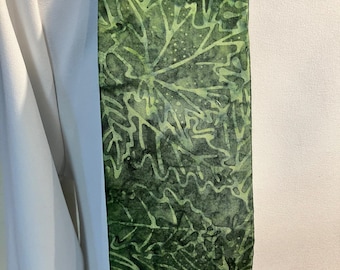 Étole verte feuilles d'été pour clergé