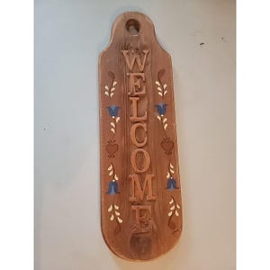 Panneau de bienvenue vintage peint à la main en bois sculpté