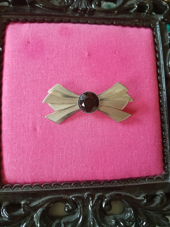 Art Deco Style Brooch Pin - image 1