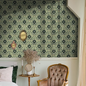 Vintage Cottage Wallpaper Roll, Dark Green William Morris, Renter Friendly Bathroom Decor VN26