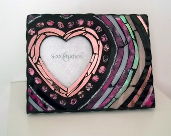 Heart Shaped Picture Frame - Pink and Black