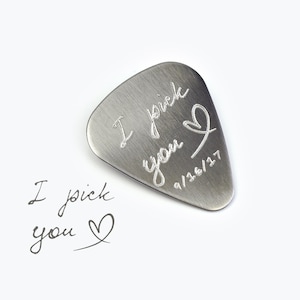 Custom Guitar Pick, Personalized Guitar Pick for Dad, Father's Day Gift for Him boyfriend I Pick You Engraved Handwriting Guitar Accessory