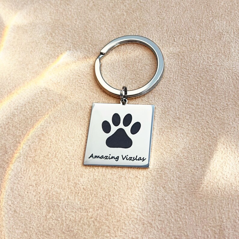 Personalisierter Schlüsselanhänger mit Pfotenabdruck, individueller Schlüsselanhänger mit Haustiernamen, Erinnerungsgeschenk für Hund oder Katze, Andenken an ein verstorbenes Haustier, Geschenk für Tierhalterinnen, 25 mm Anhänger Bild 12