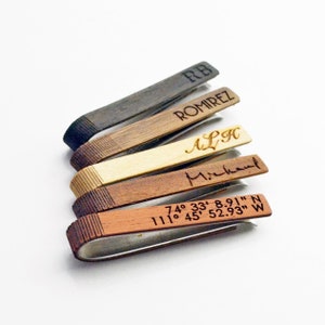 Personalized Wood Tie Clip with Name, Coordinates, Initials・Wedding Gift for Him・Real Wood Veneer Mens Accessories・Monogram Groomsman Gift