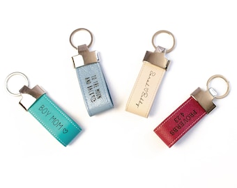 Personalized Genuine Leather Keychain・Custom Gift for Mom, Wife, Girlfriend・Engraved Signature Leather Key Ring・Monogrammed Key Fob for Her