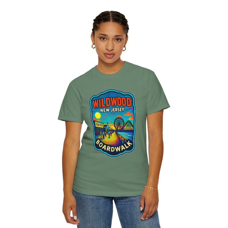 Wildwood Boardwalk T-Shirt: Retro Sommer Strand Vibes Bild 8