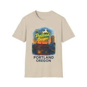 Portland Oregon Softstyle T-Shirt, lässiges T-Shirt, Reise-Souvenir-Shirt - Unisex-Kleidung, trendiges Top, bequemes T-Shirt, Urlaubs-Shirt, Geschenk Bild 1