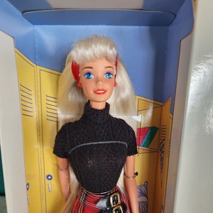 Barbie school spirit accessory pack hot sale